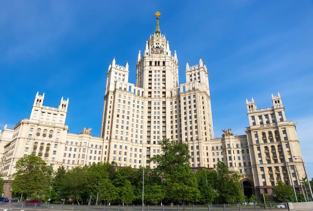 Культурно матом: истории русских ругательств (18+)