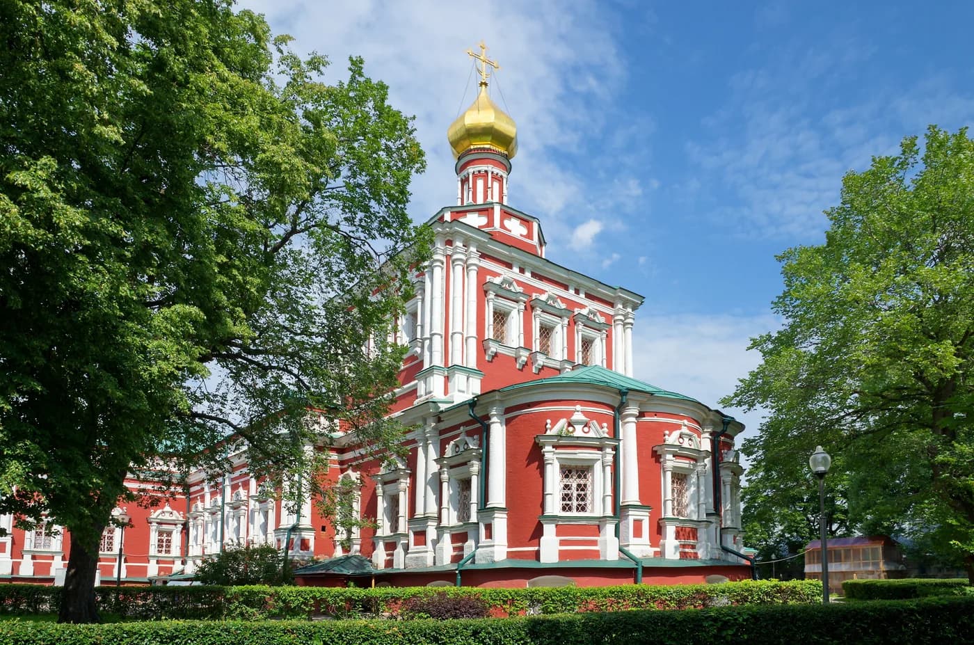 Новодевичий монастырь — дом царских дочерей