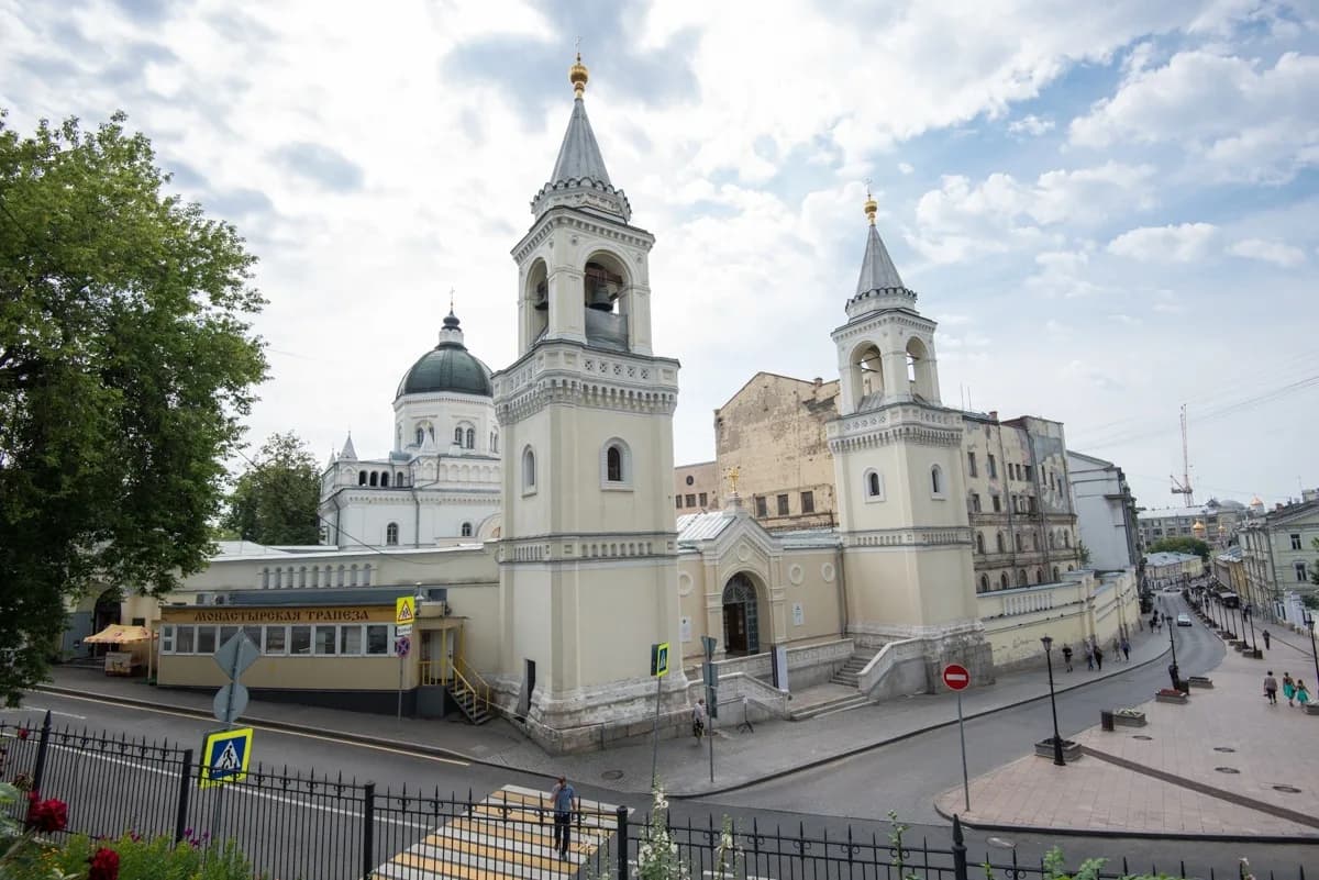 Иоанно-Предтеченский монастырь в Москве