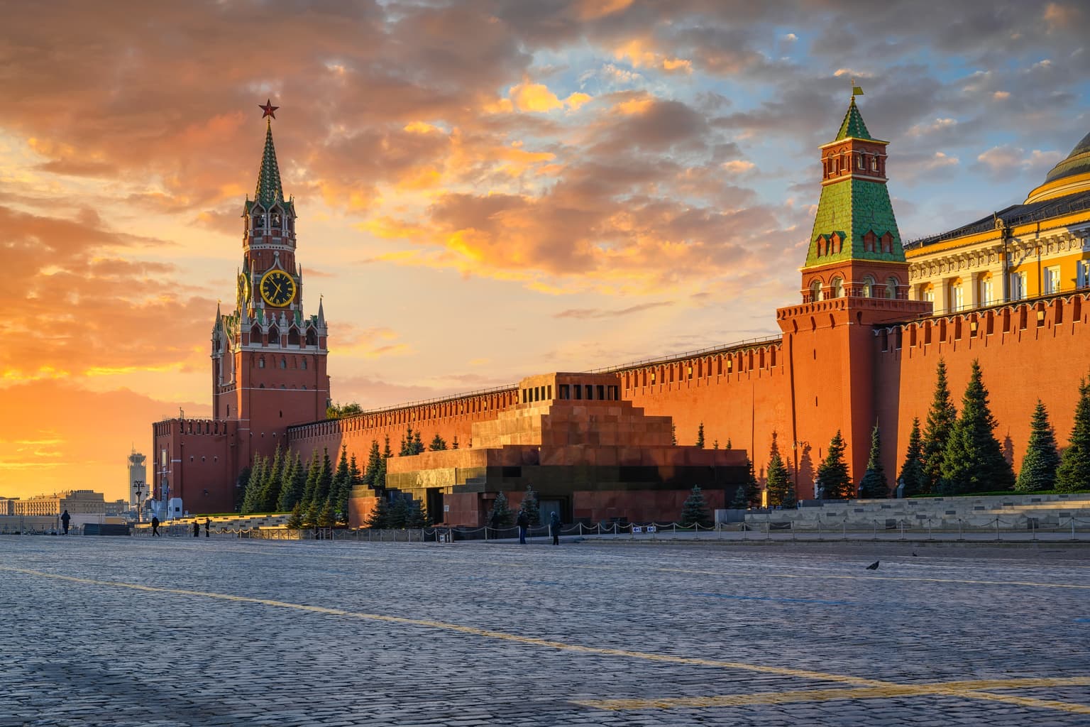 Красная и Манежная площади, Александровский сад — обзорная прогулка, кадр 2