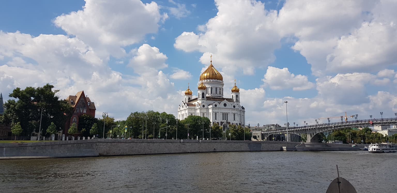 Прогулка по Золотому острову у Кремля с историей шоколада, кадр 2