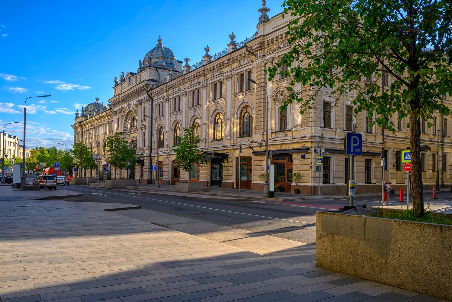 Неглинная и её окрестности: прогулка по подземной реке Москвы, кадр 2