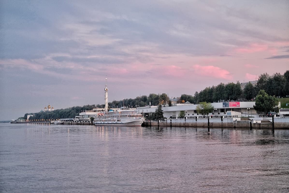 Пир на Волге в Ярославле — фестиваль рестораторов и прогулка по городу, кадр 5