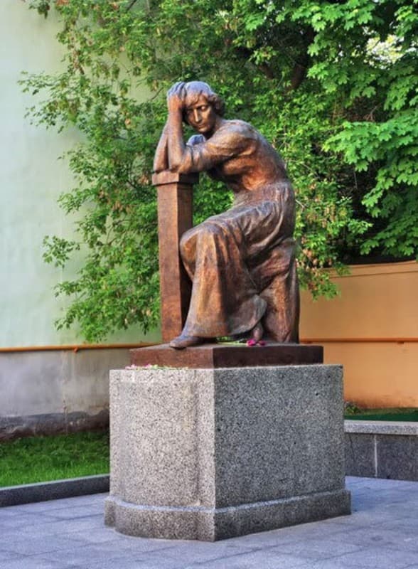 Поварская: аристократические особняки и Центральный дом литераторов, кадр 4