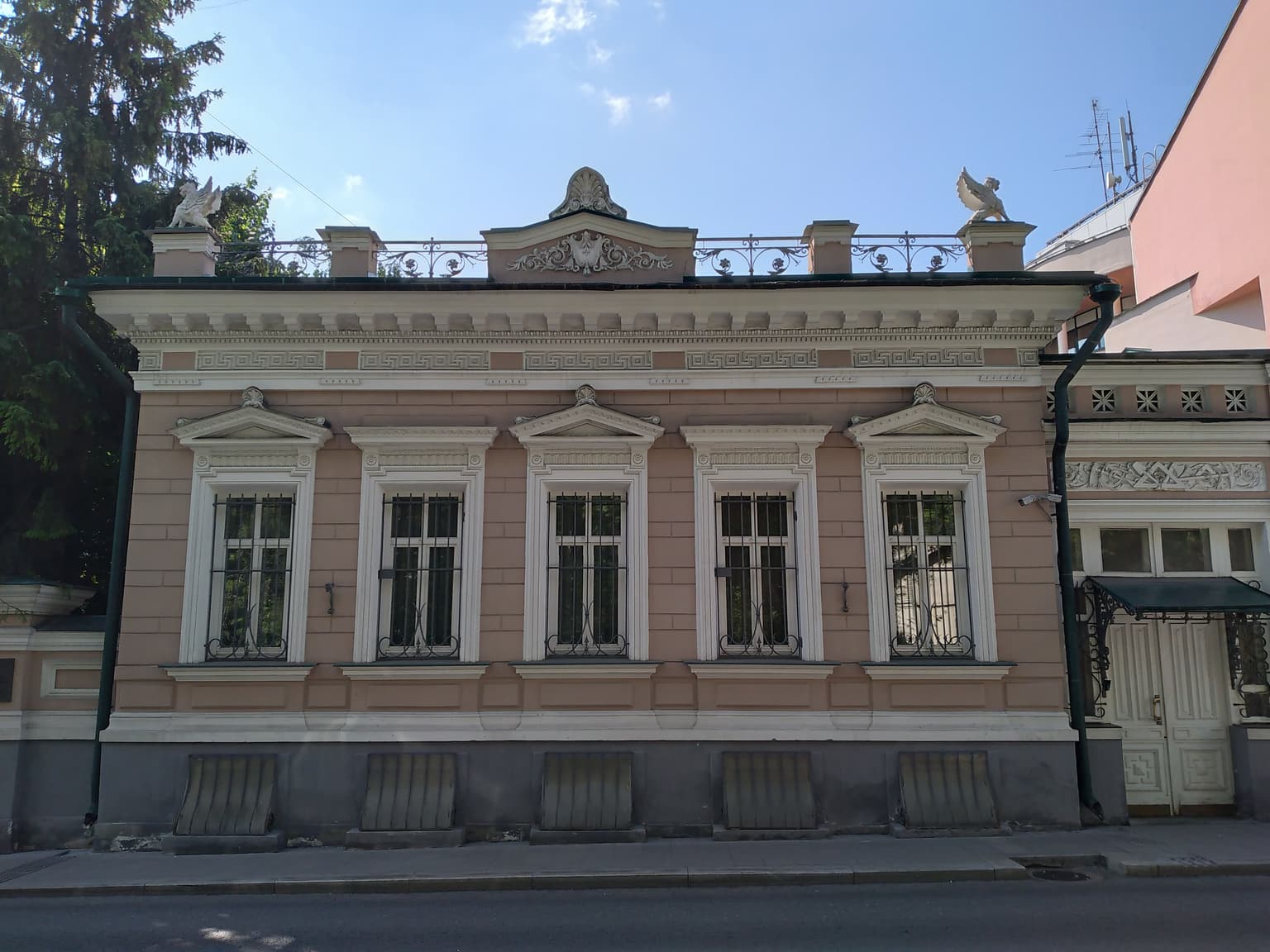 Тайны арбатских переулков: часть 3, кадр 3