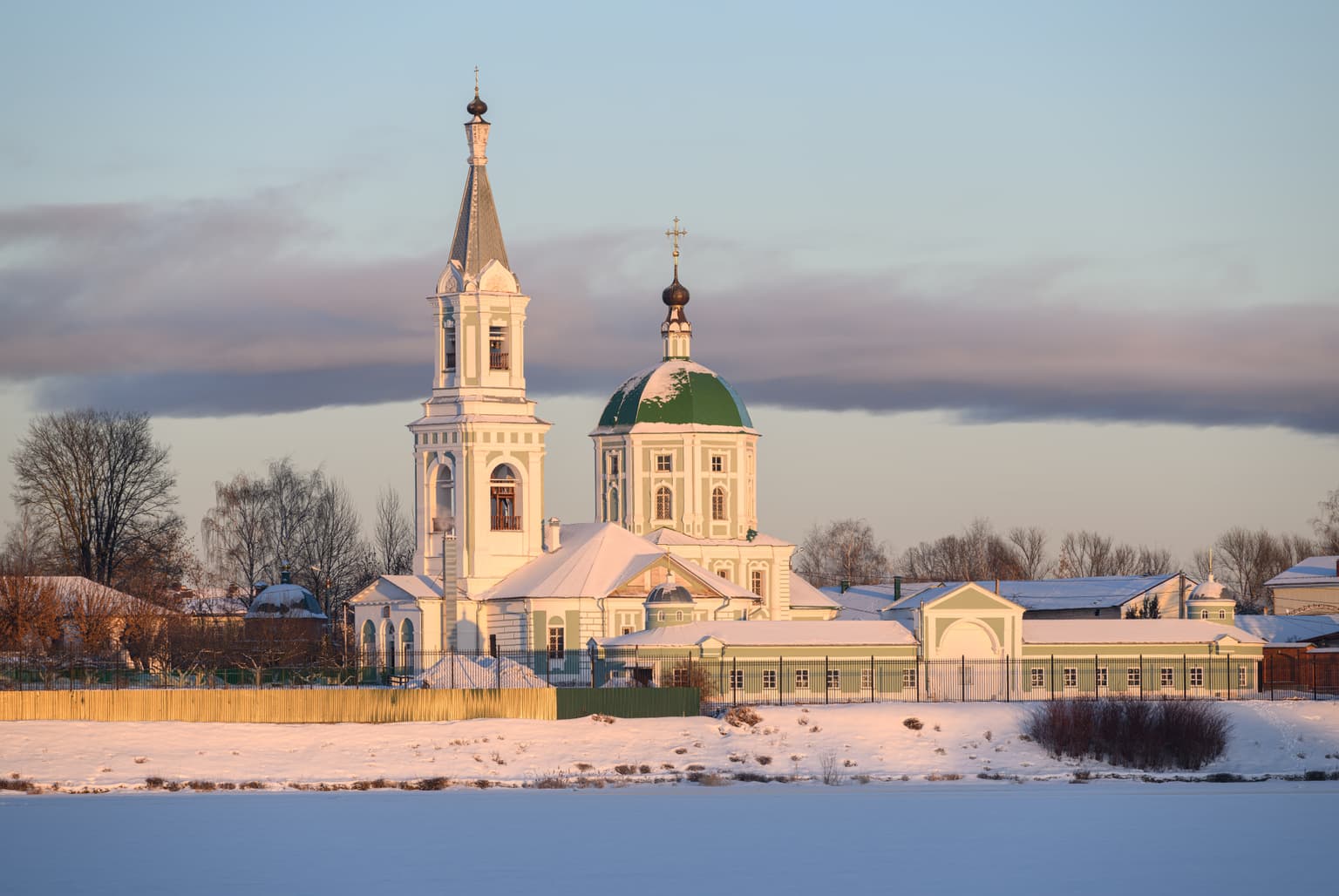 «Тверь-городок — Петербурга уголок». Тверь — Императорский путевой дворец, кадр 3