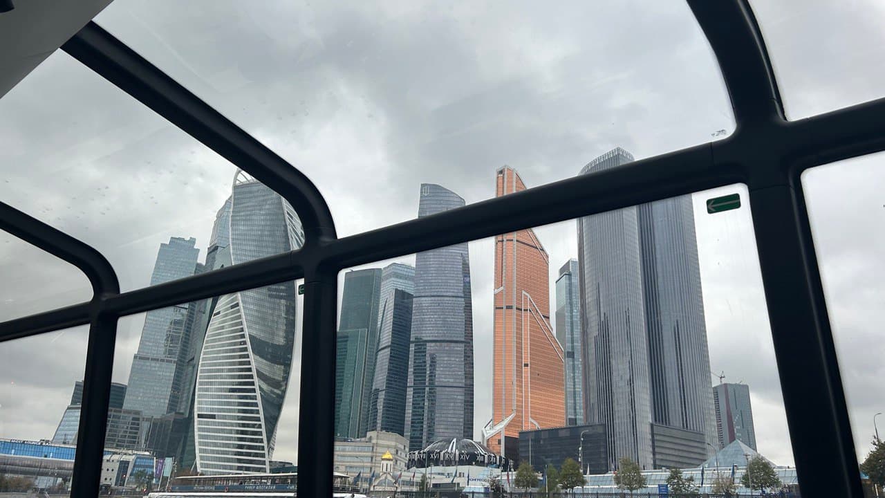 Водная прогулка и экскурсия по Москва-Сити, кадр 2