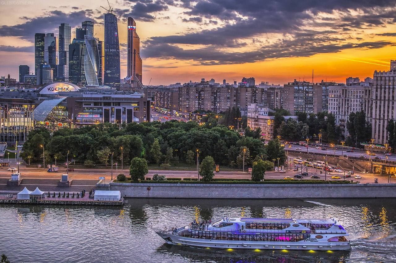 Прогулка по Смоленскому тракту: от метро «Смоленская» до «Европейского», кадр 4