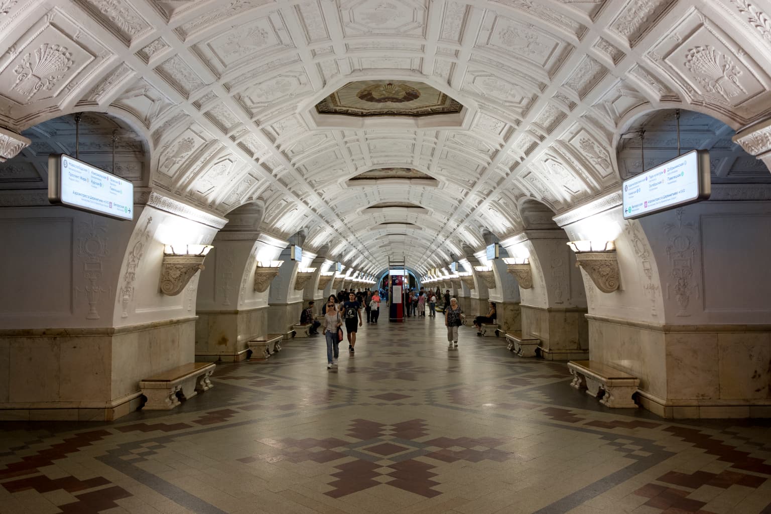 Квест по Кольцевой линии метро — самостоятельное путешествие, кадр 3