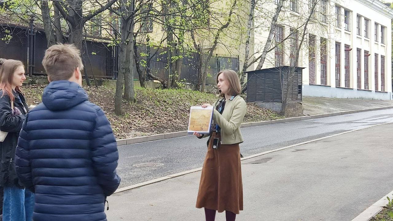 МГУ на Воробьёвых: истории и архитектура главной высотки (без захода внутрь), кадр 3