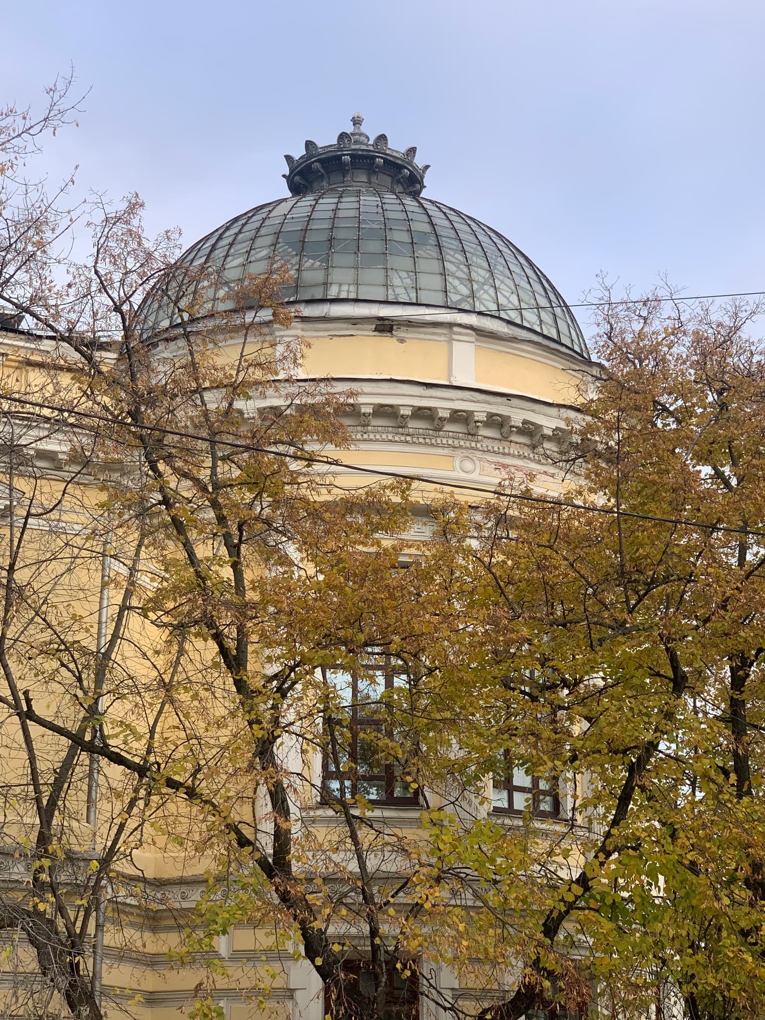 Истории Девичьего поля, кадр 4