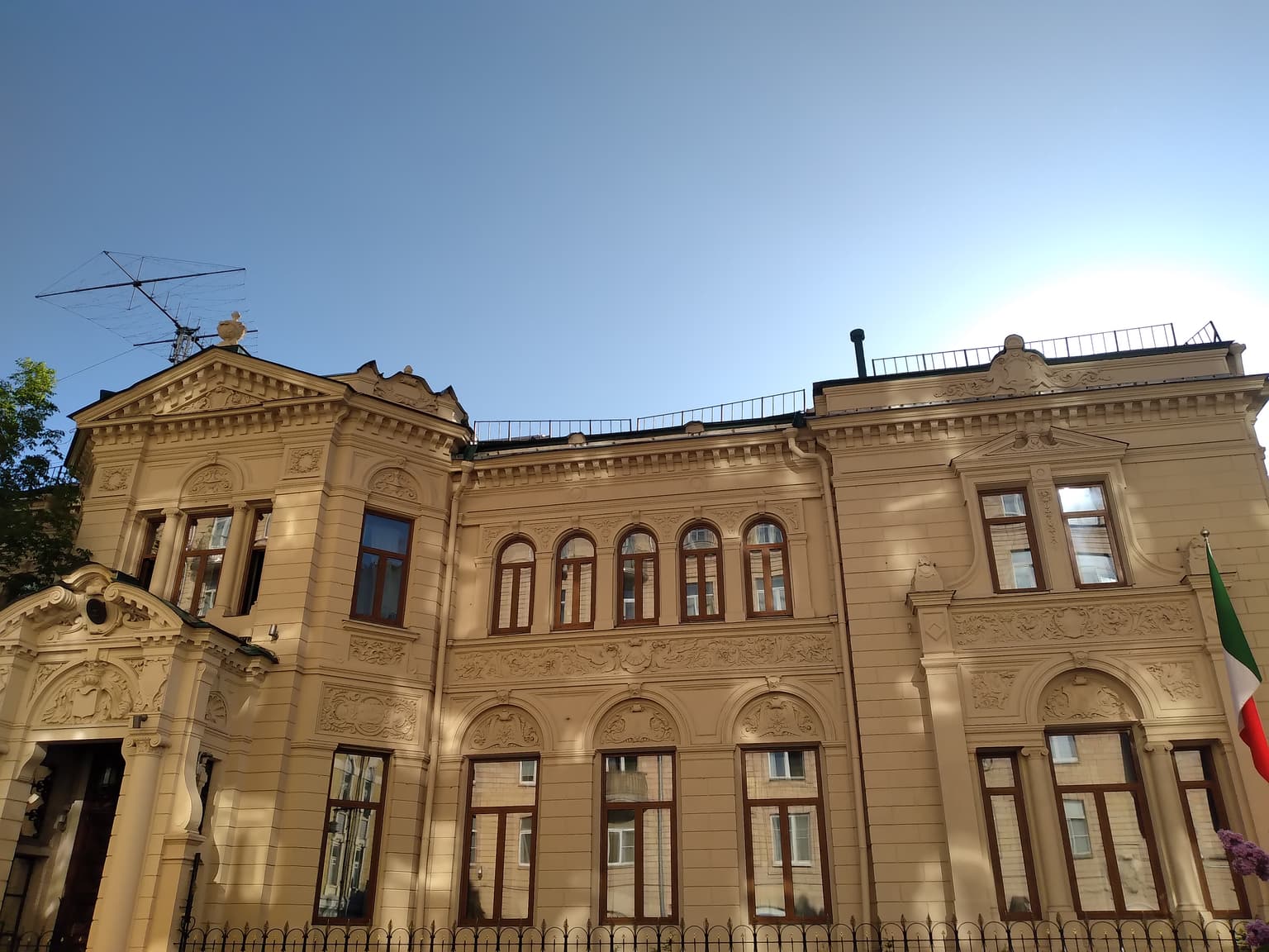 Тайны переулков вокруг Старого Арбата: часть 1, кадр 4