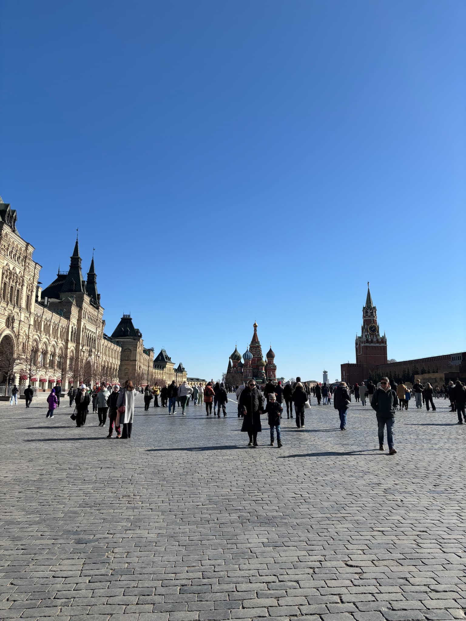 От Охотного ряда до ГУМа: прогулка по торговым местам Москвы, кадр 3