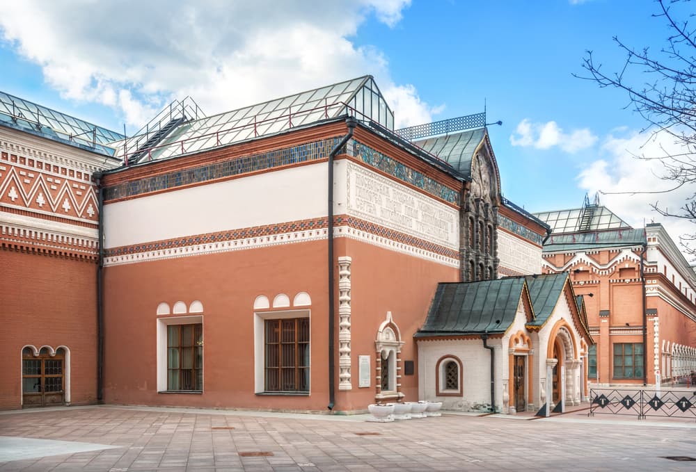 Тайны Третьяковской галереи в деталях, кадр 3