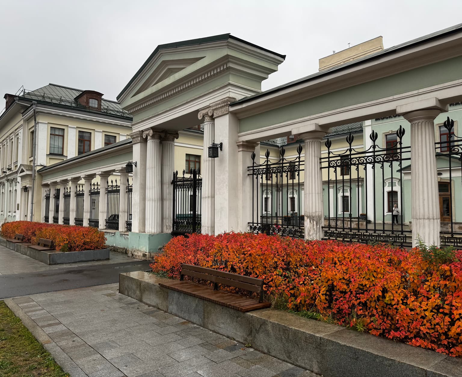 Красные годы Басманных улиц — прогулка по Москве начала XX века, кадр 2