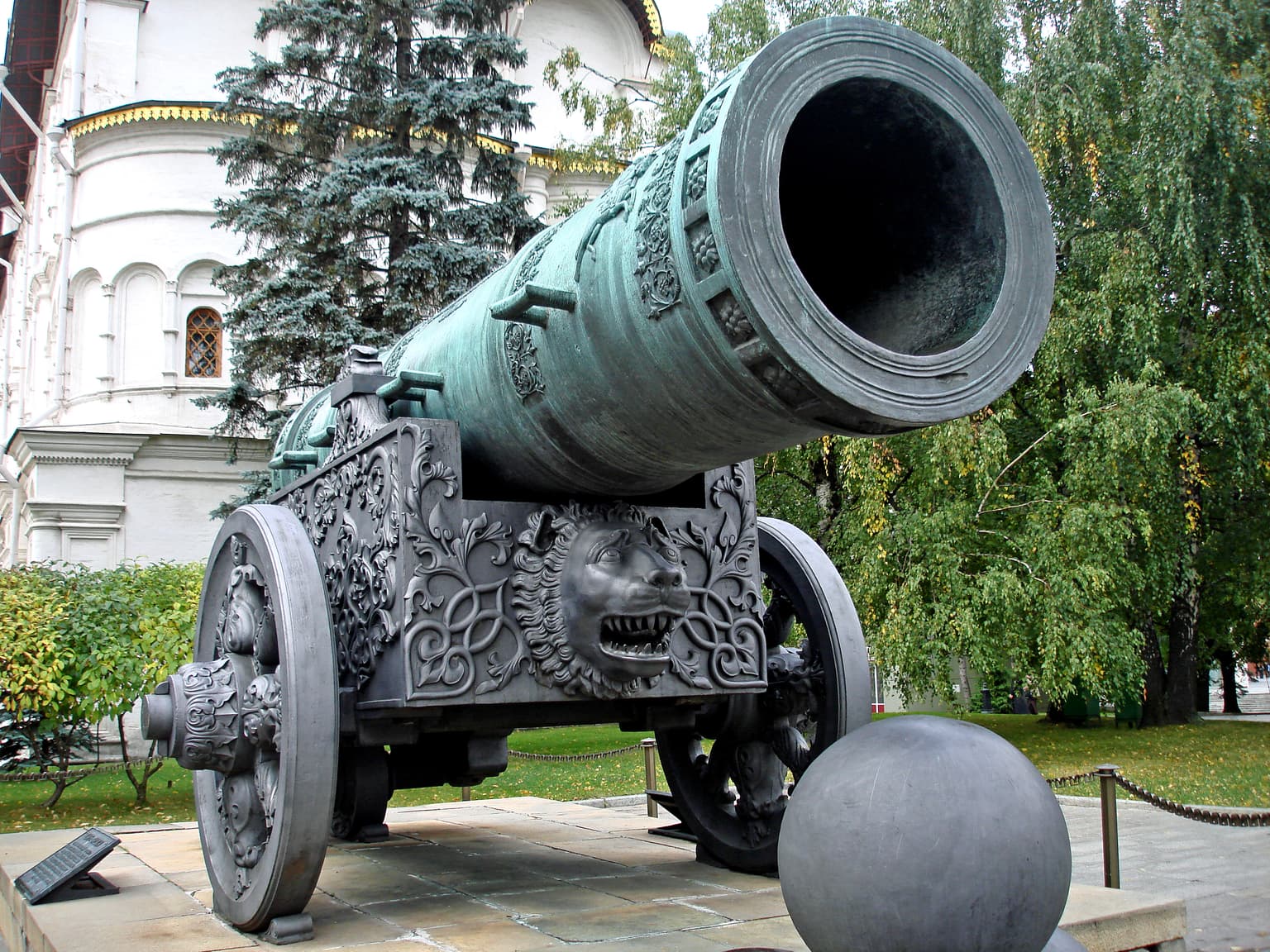 Главные места Москвы — прогулка и автобусная экскурсия, кадр 6