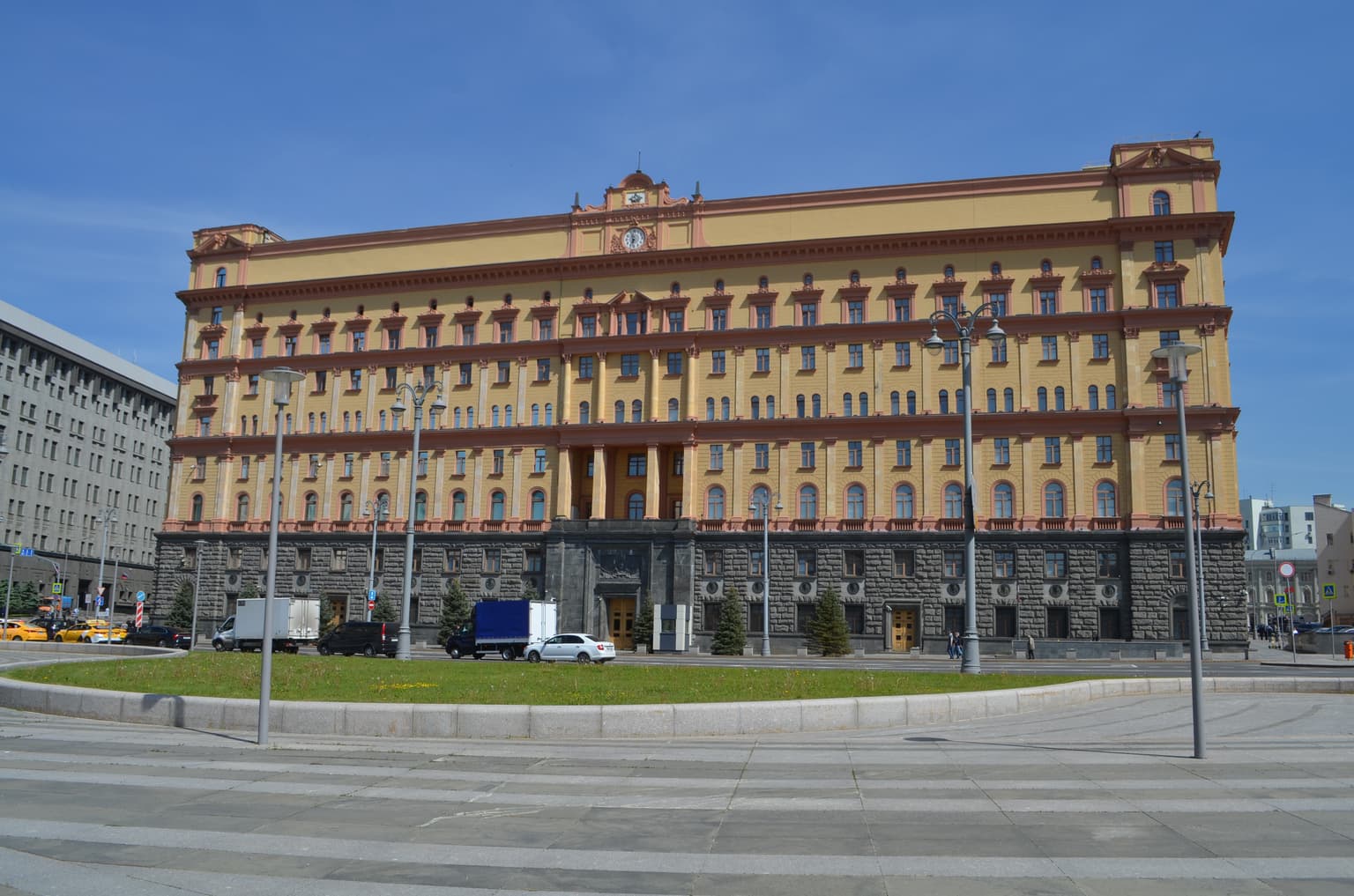 Авто-пешеходная экскурсия по Москве, кадр 11