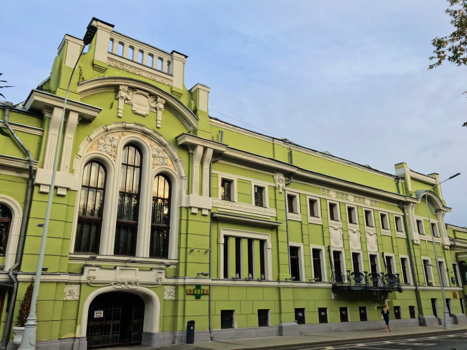 Тверской бульвар — начало Бульварного кольца Москвы, кадр 2