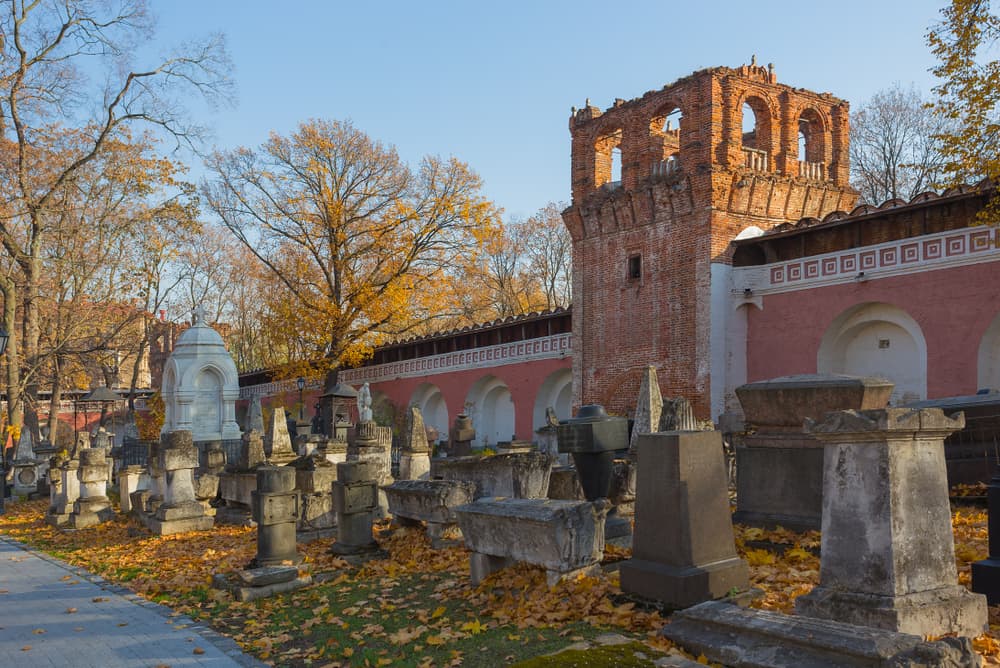 Некрополь Донского монастыря: авторская экскурсия, кадр 2