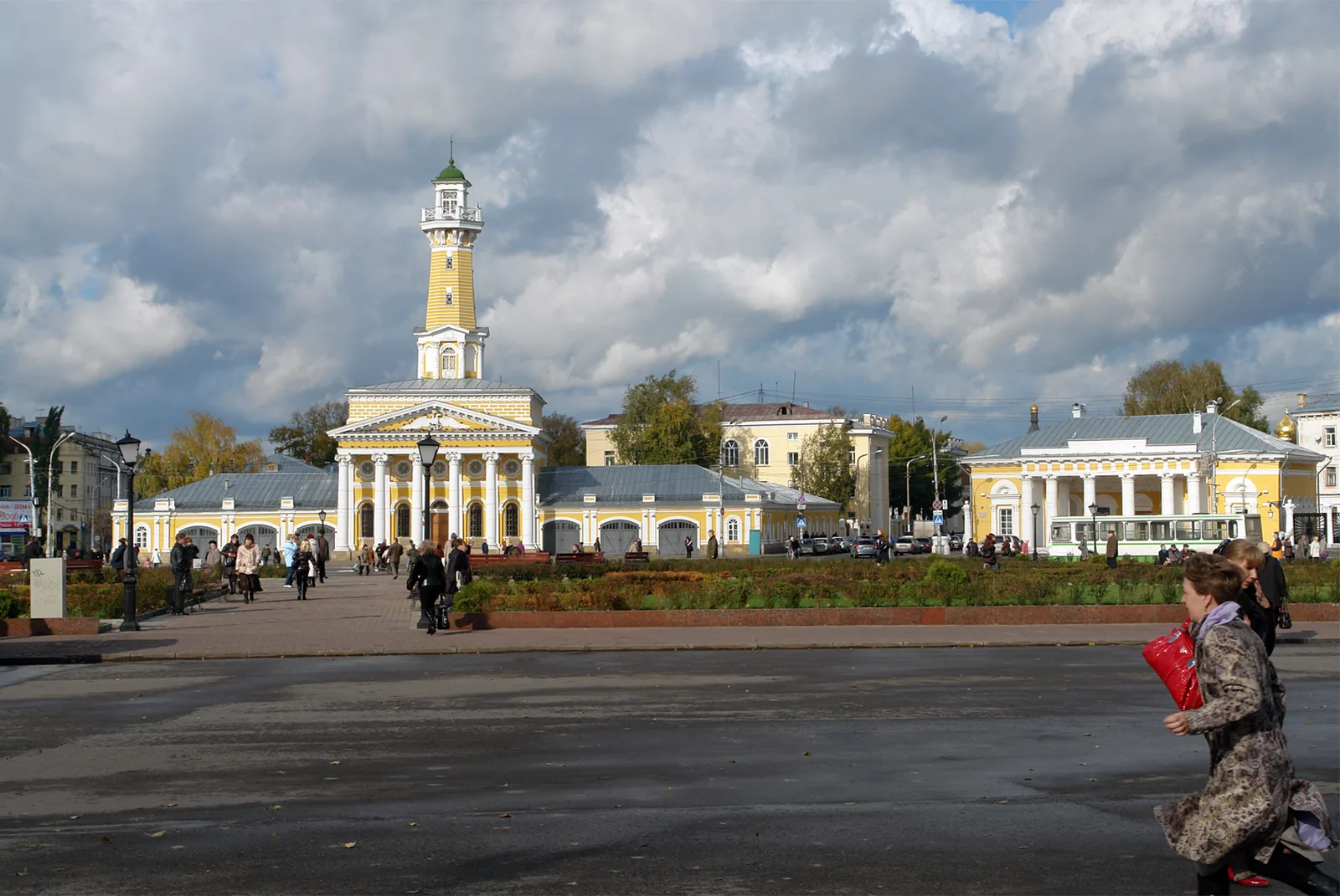 Сусанинская площадь в Костроме