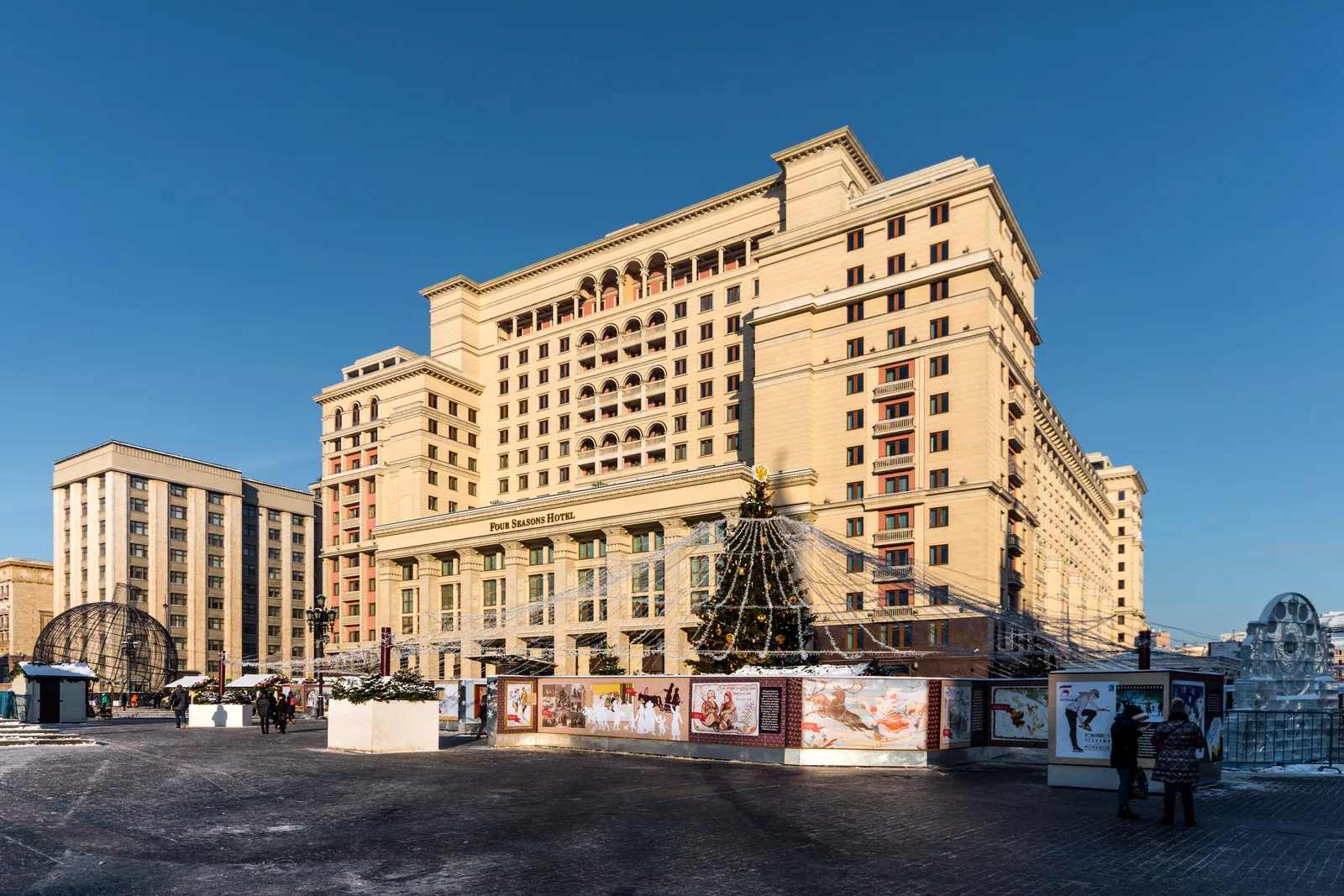 Four Seasons Hotel Moscow на Охотном Ряду