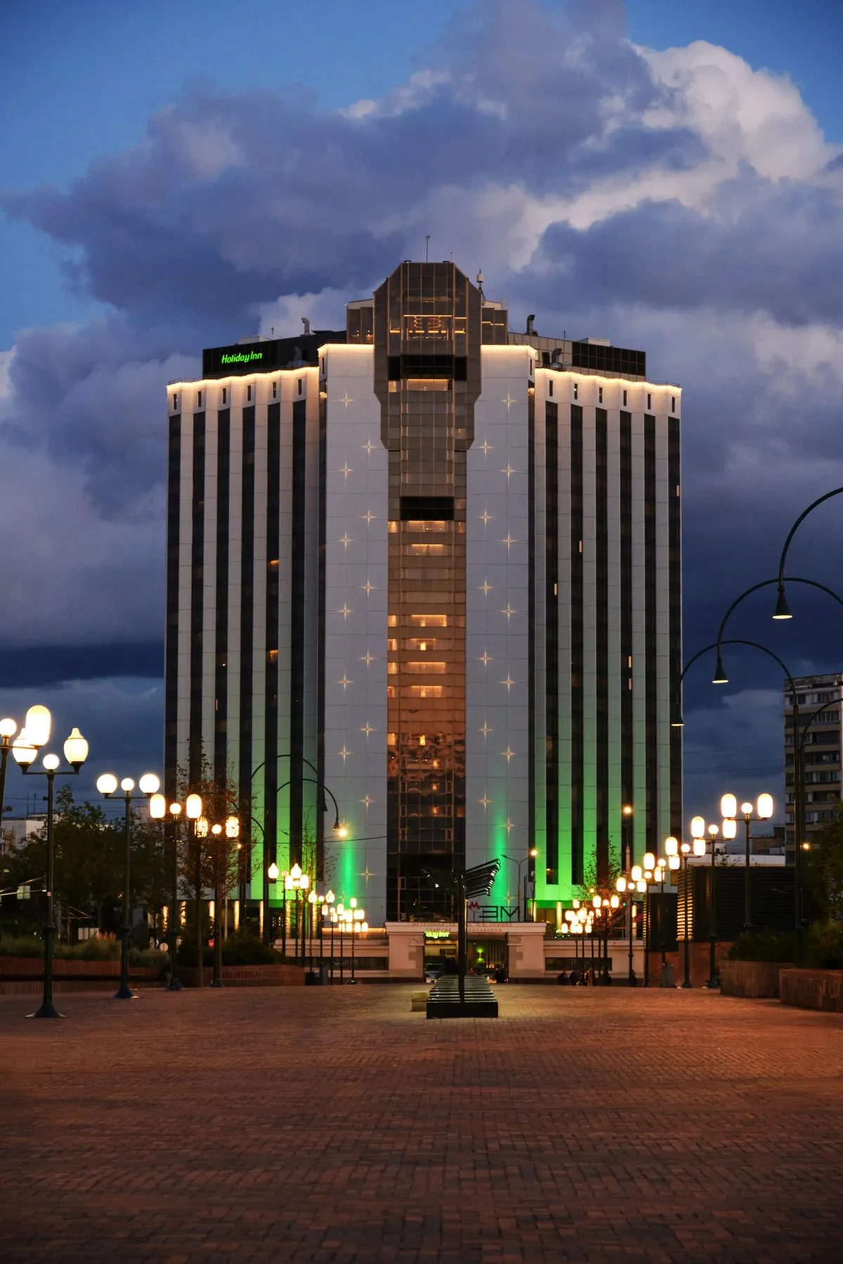 Бассейн Holiday Inn Moscow Sokolniki