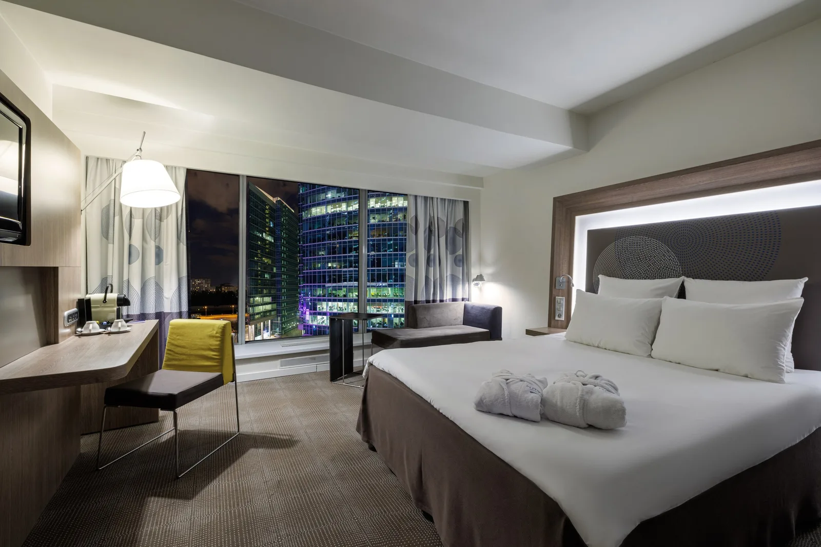 Novotel Москва Сити на Пресненской набережной