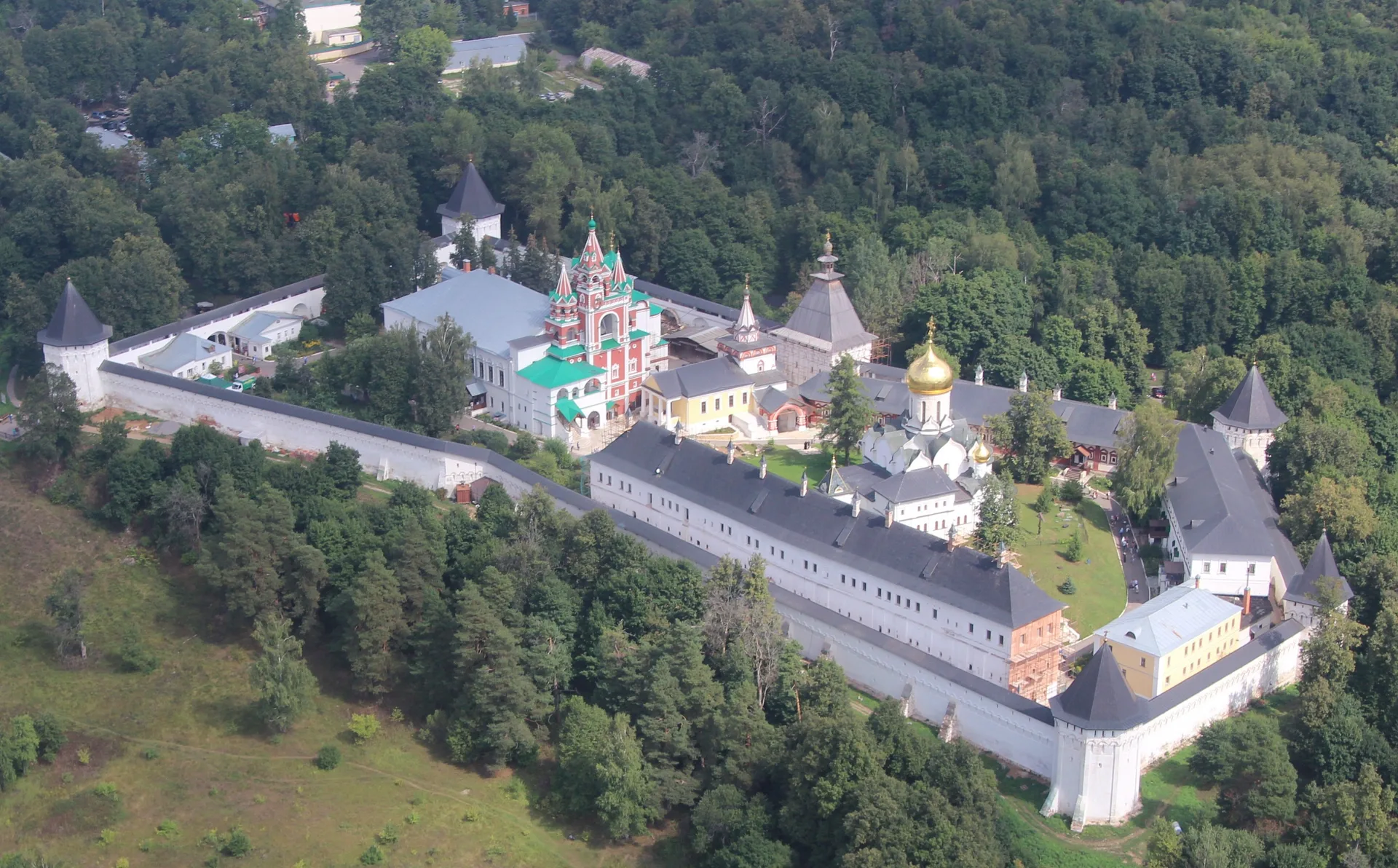 Саввино-Сторожевский монастырь в Звенигороде