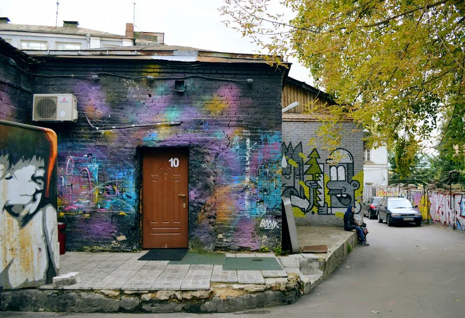 Прогулка по Ивановской горке и Хитровке с местным гидом