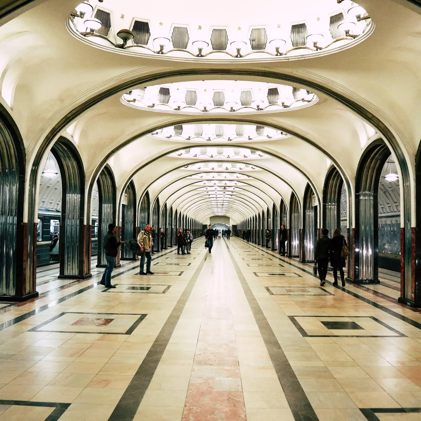 Московское метро: архитектура и дизайн под землёй