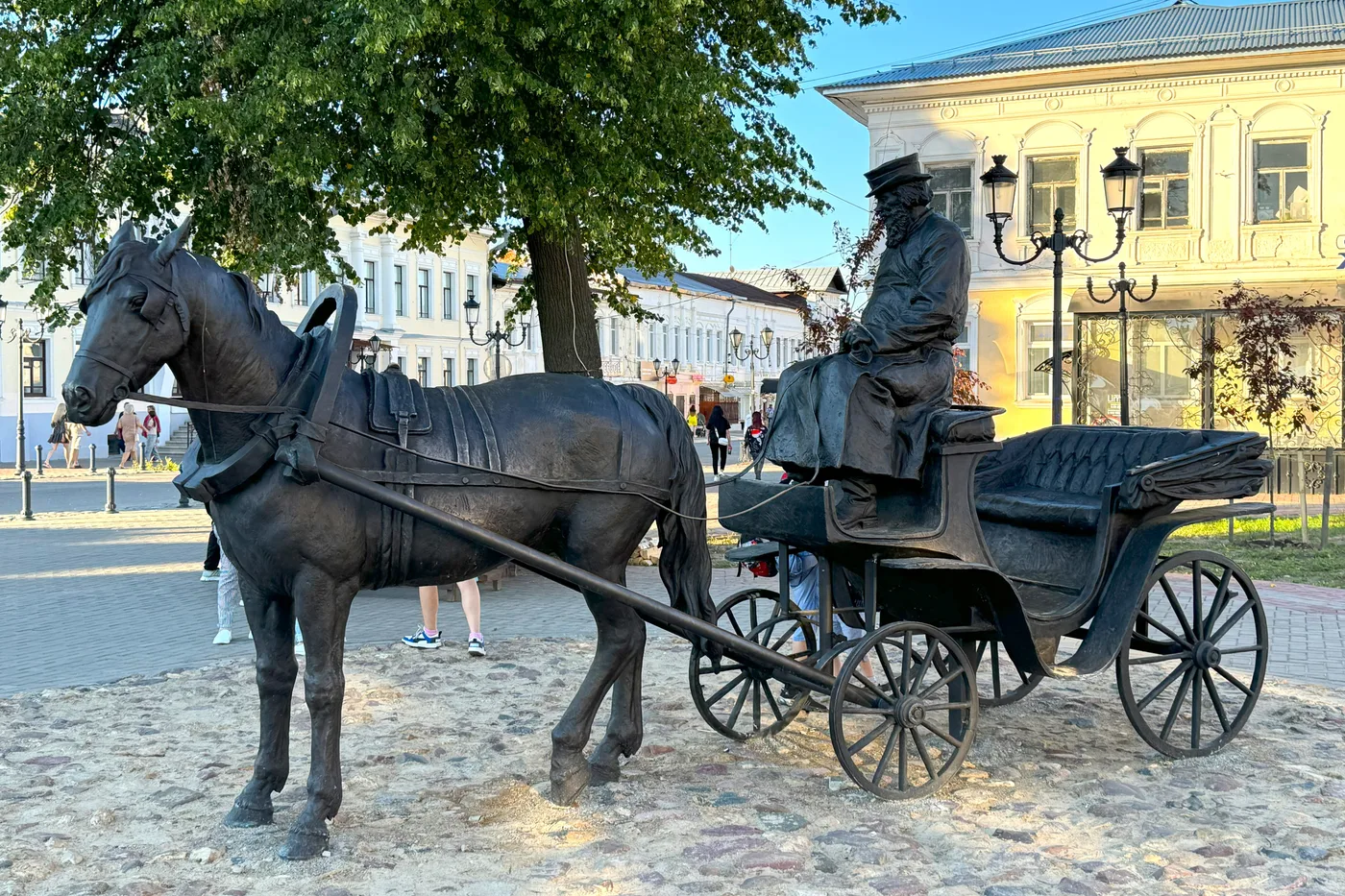 В Муром — под покровом святых Петра и Февронии