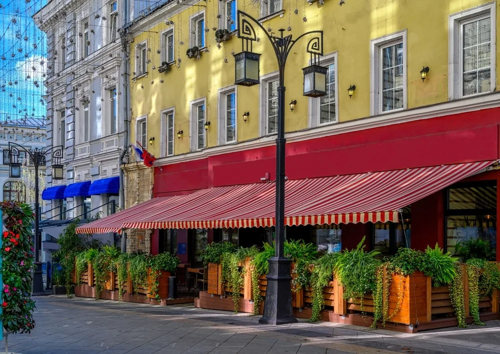 Камергерский переулок и МХТ в Москве